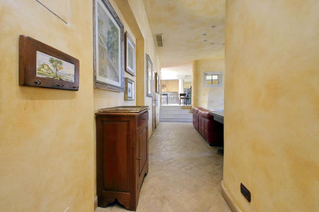 Suity I Penthouse With Two Terraces Рим Екстериор снимка