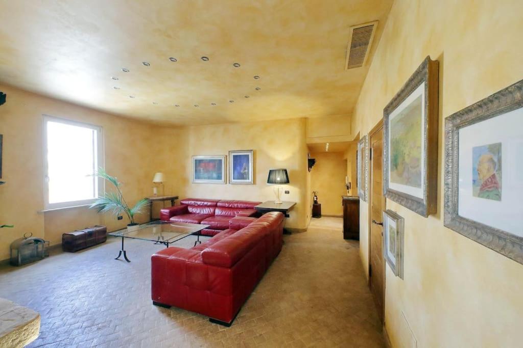 Suity I Penthouse With Two Terraces Рим Екстериор снимка